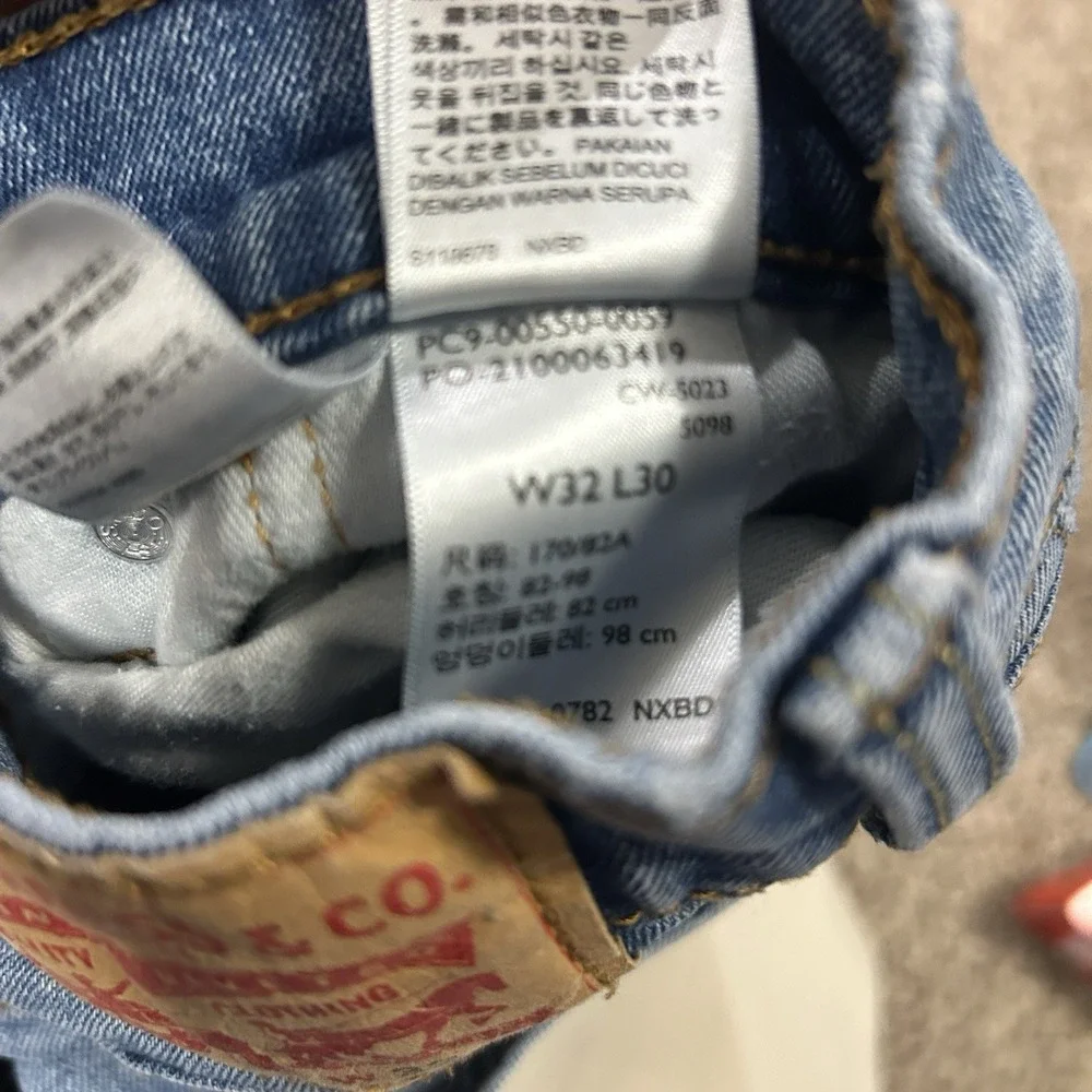 Levi's 550 Men's Jeans 32x30 Relaxed Fit Denim
